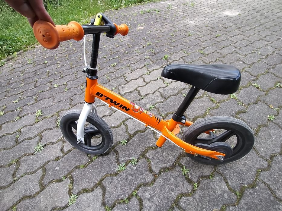 Rowerek biegowy btwin runride 500 10" z hamulcem