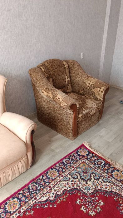 Сдам гостинку 101 й . Хозяйка