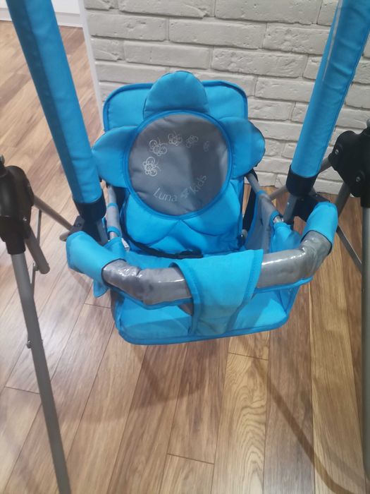 Pokojowa huśtawka dla dzieci do 20 KG Luna firmy Adbor Niebiesko szary