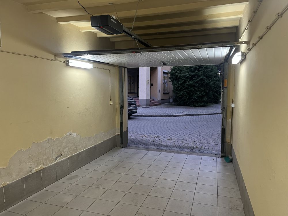 Garaż Kraków Krowodrza Armii Krajowej 6