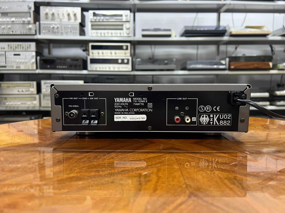 Tuner radiowy Yamaha TX-10MK II Audio Room