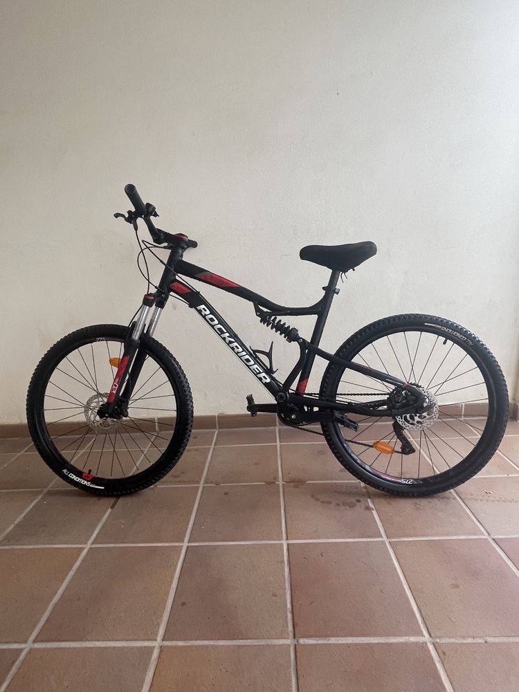 Bicicleta btt ST 530 preto/vermelho 27,5" . Tamanho XL