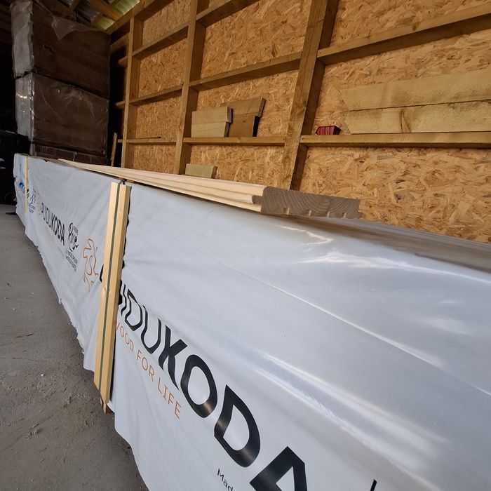 Boazeria świerkową oraz drewno konstrukcyjne c24