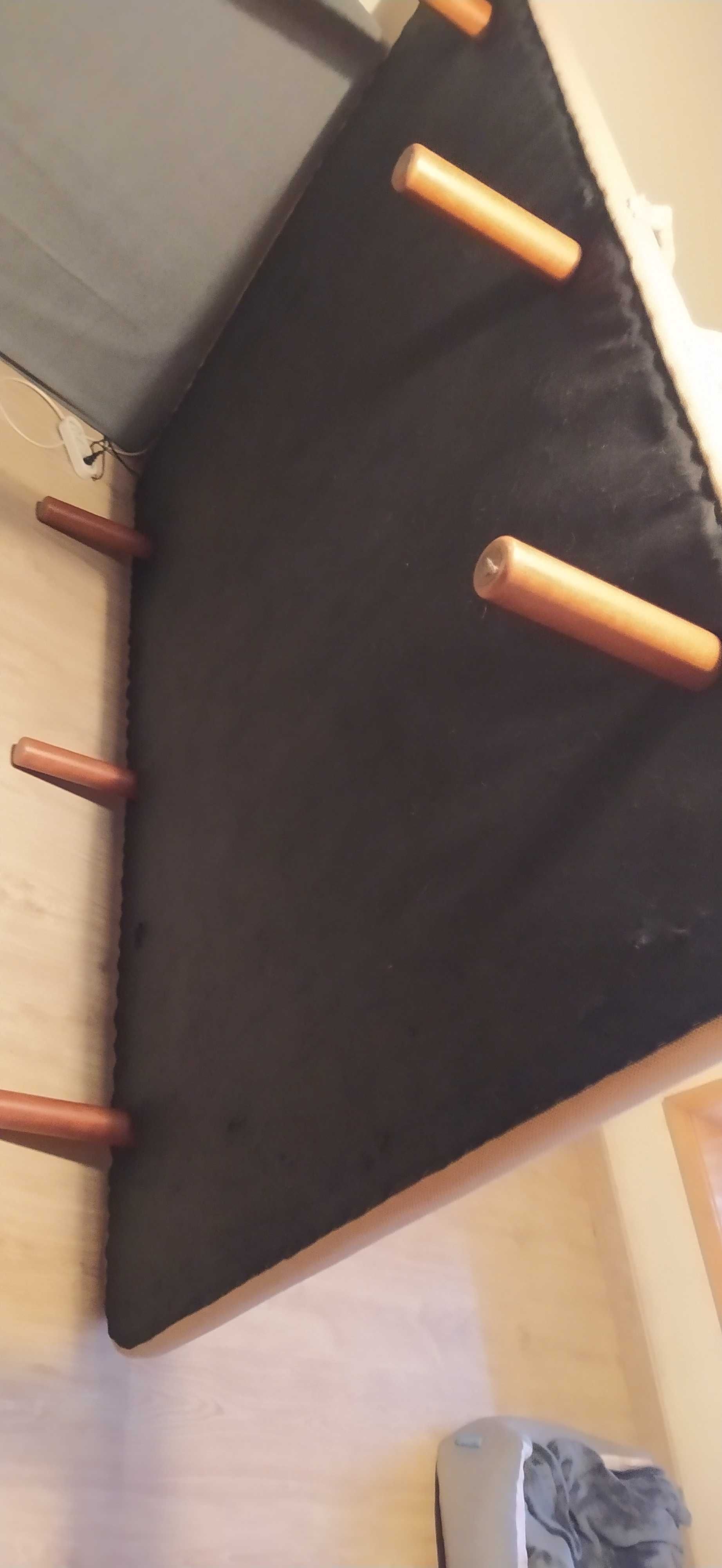 Vendo estrado/cama com cabeceira