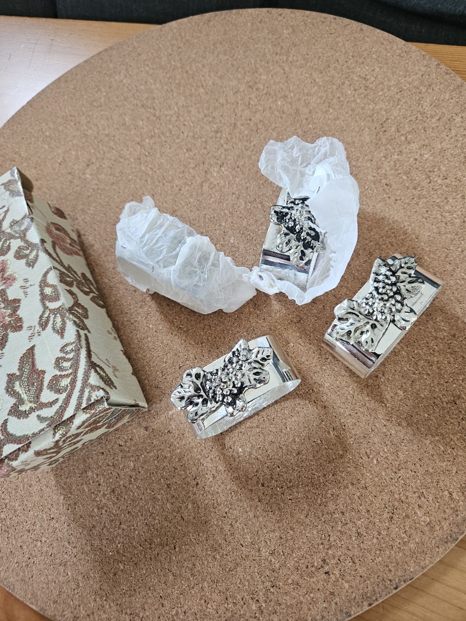 Pierścienie Obrączki ozdobne do serwetek,  serwetek 4 szt
