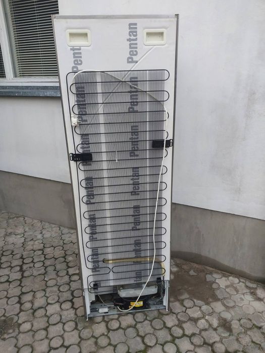 Морозильна камера Simens