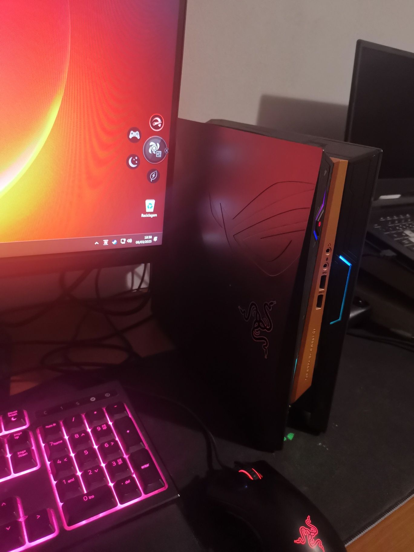 Desktop Gaming ASUS GR8 II Intel Core i7-7700