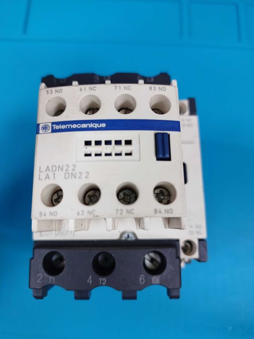 Контактор,Магнітний пускач Автомат захисту двигуна