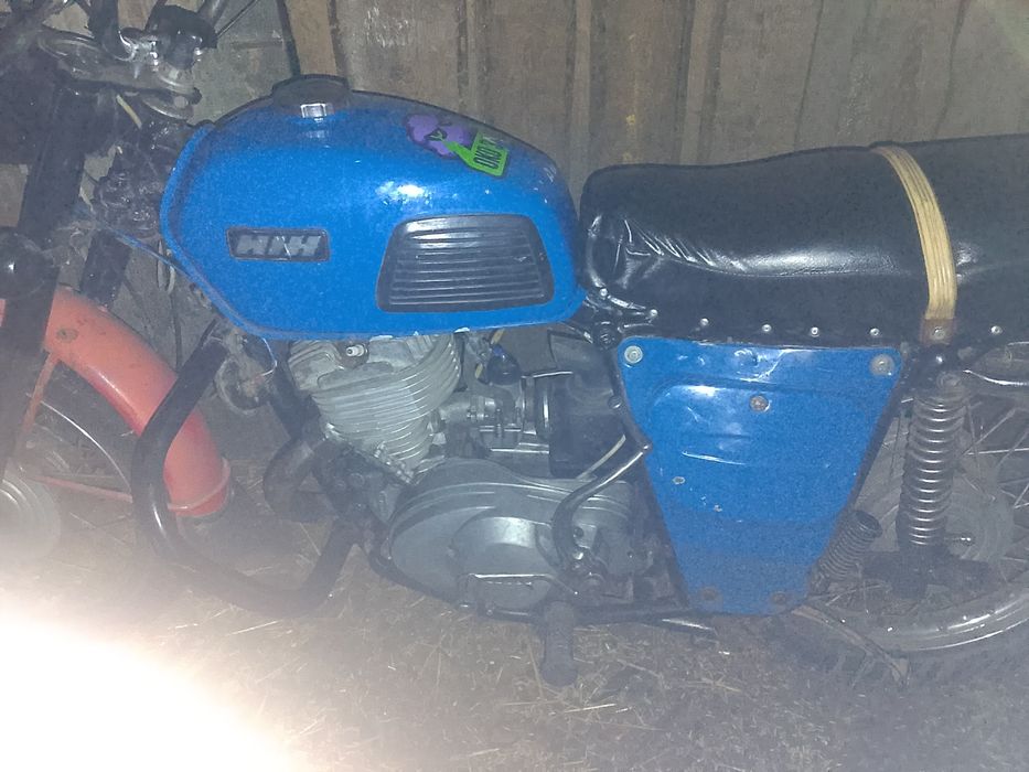 Продам Иж планету 3