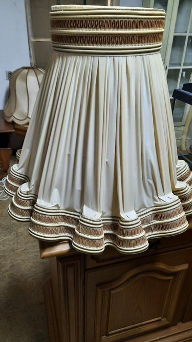 Abażury -- Abażur --