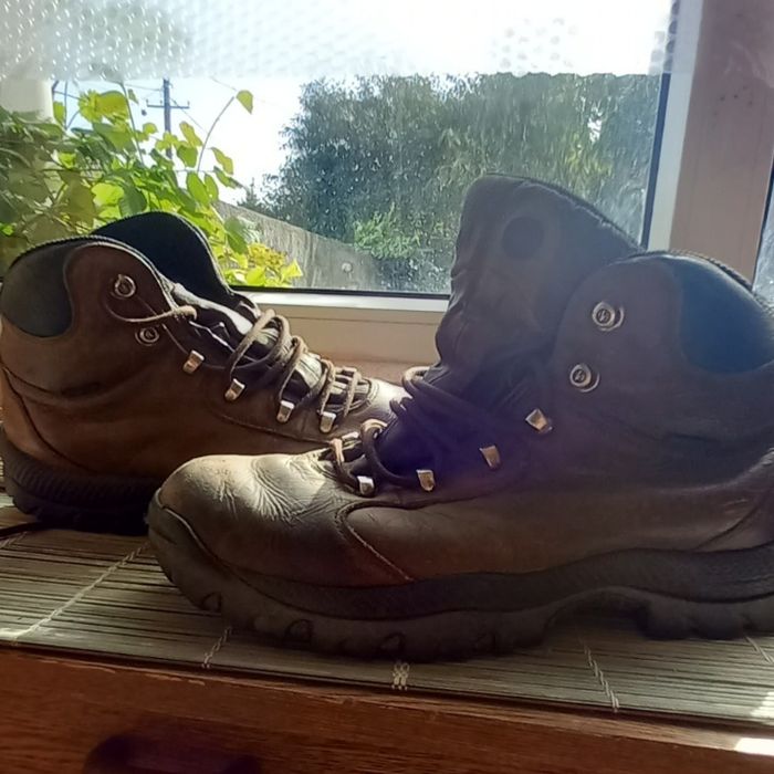 Ботинки, берцы из натуральной кожи.