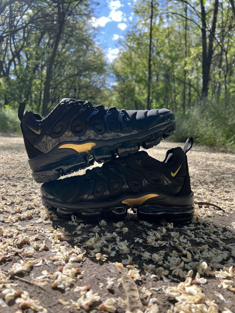 БЕЗ ПЕРЕДОПЛАТИ!!! Кросівки Vapormax Black/Gold