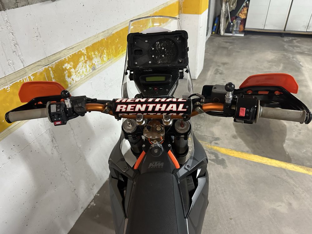 KTM 690 R Modelo 2020