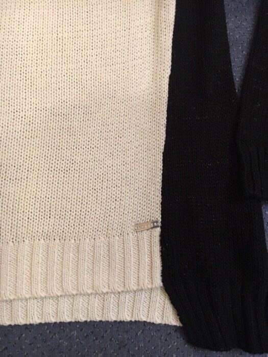 Sweter Mohito S 36 damski sweterek czarno - biały