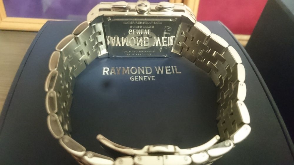 Новые часы Raymond Weil Tango