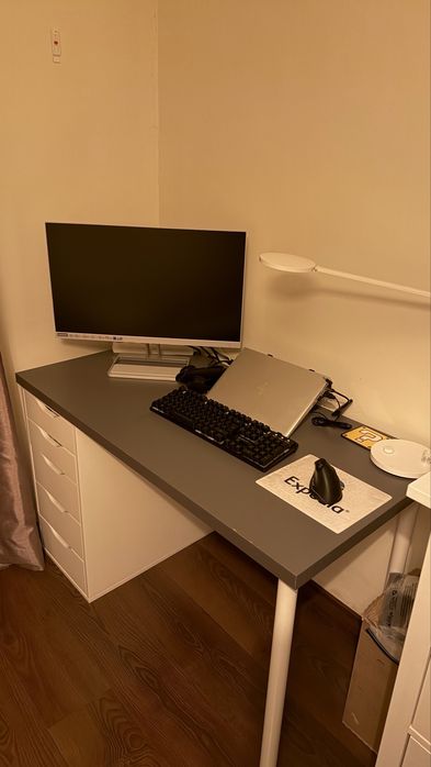 Secretaria Ikea 120cmx60cm