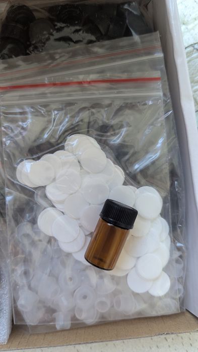 Пляшечки для ефірних олій 2 мл 100 штук