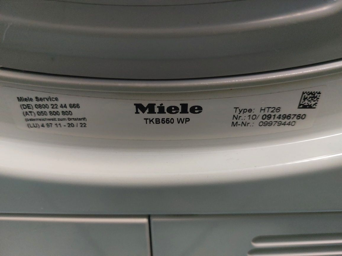 Suszarka kondensacyjna z pompą ciepła Miele T1 TKB 550 WP Eco TKB550WP