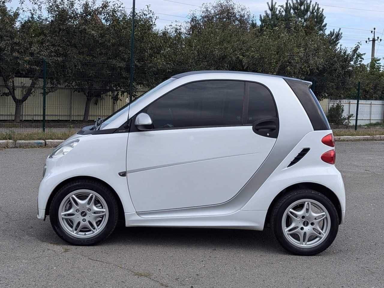 Продам Smart Fortwo 2014. Можна в розстрочку, під викуп
