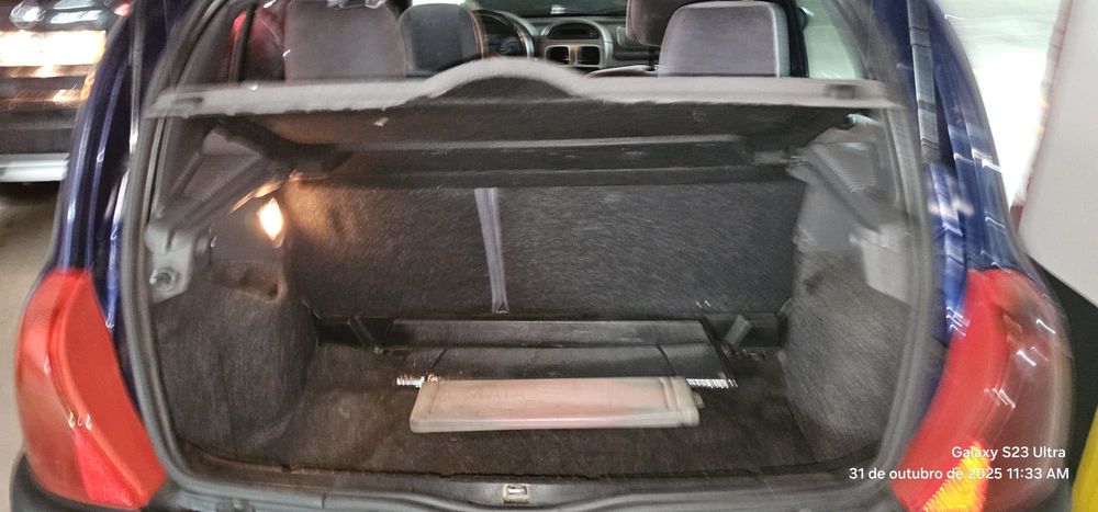 Renult  CLIOll 1.9 dTi