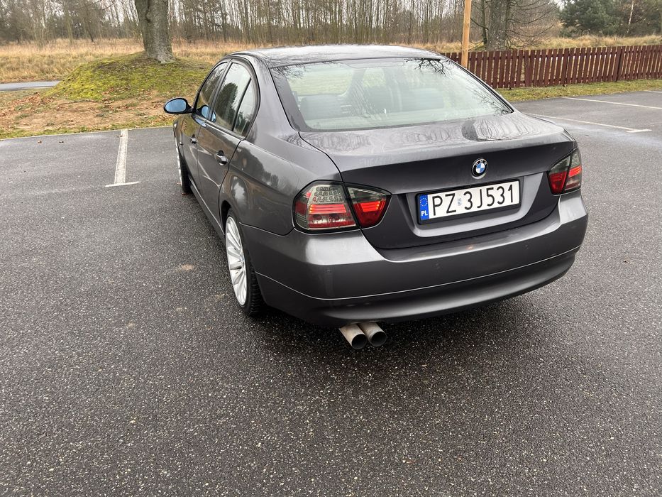 BMW e90 2005r 2.0 Sporty Bi-xenon android szyberdach