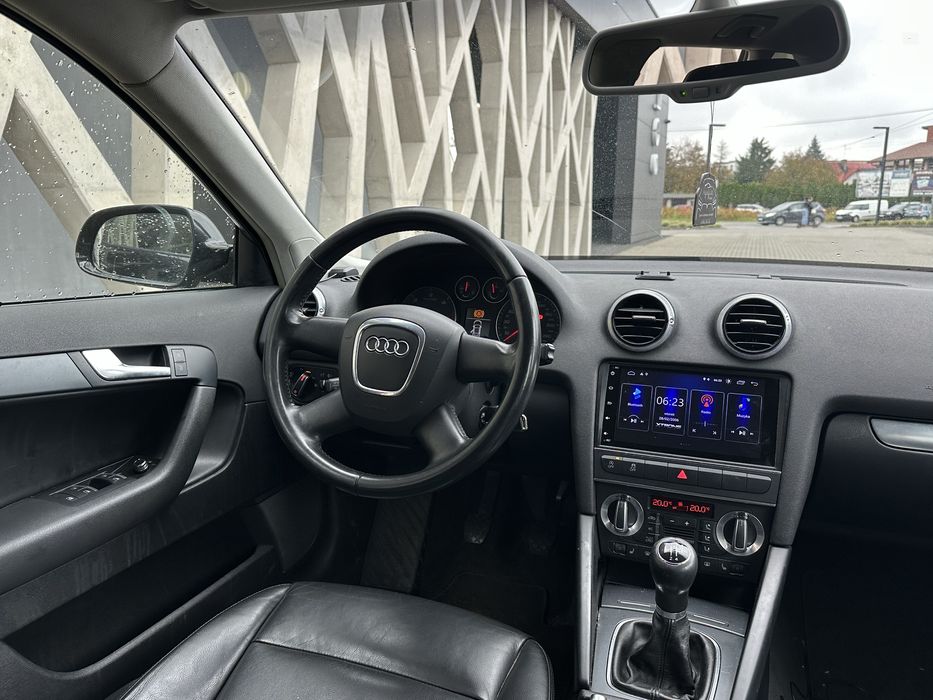 Audi A3 8P Sportback 1.6 TDI  Dotykowy Ekran Grzane fotele