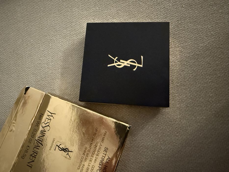 YVES SAINT LAURENT All Hours Hyper Finish