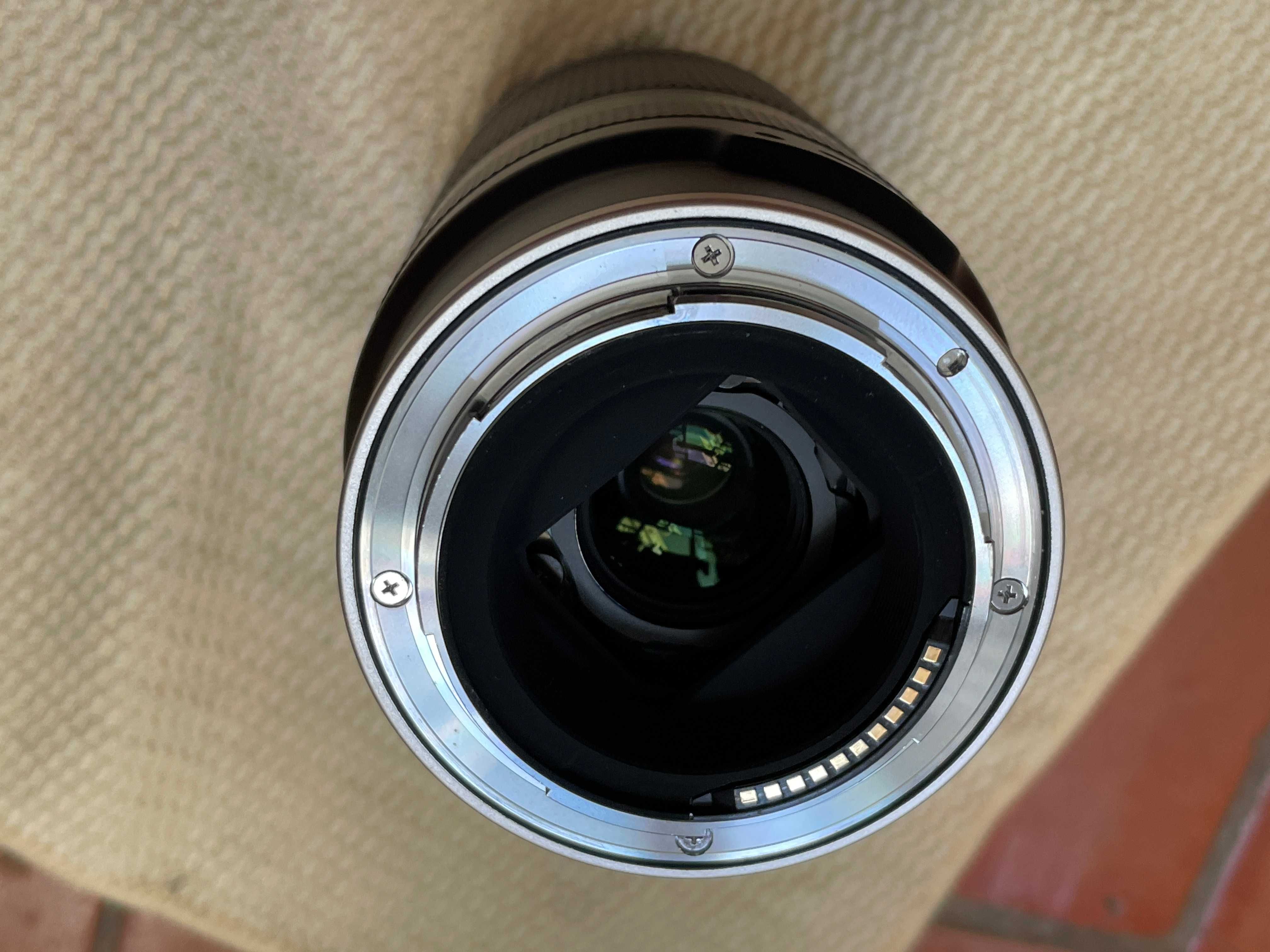 TAMRON 70 - 300 mm F4.5 - 6.3 NIKON Z Mount DI III RXD Objetiva