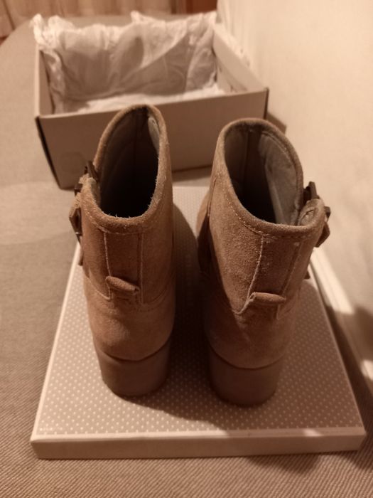 Botas camurça, de senhora