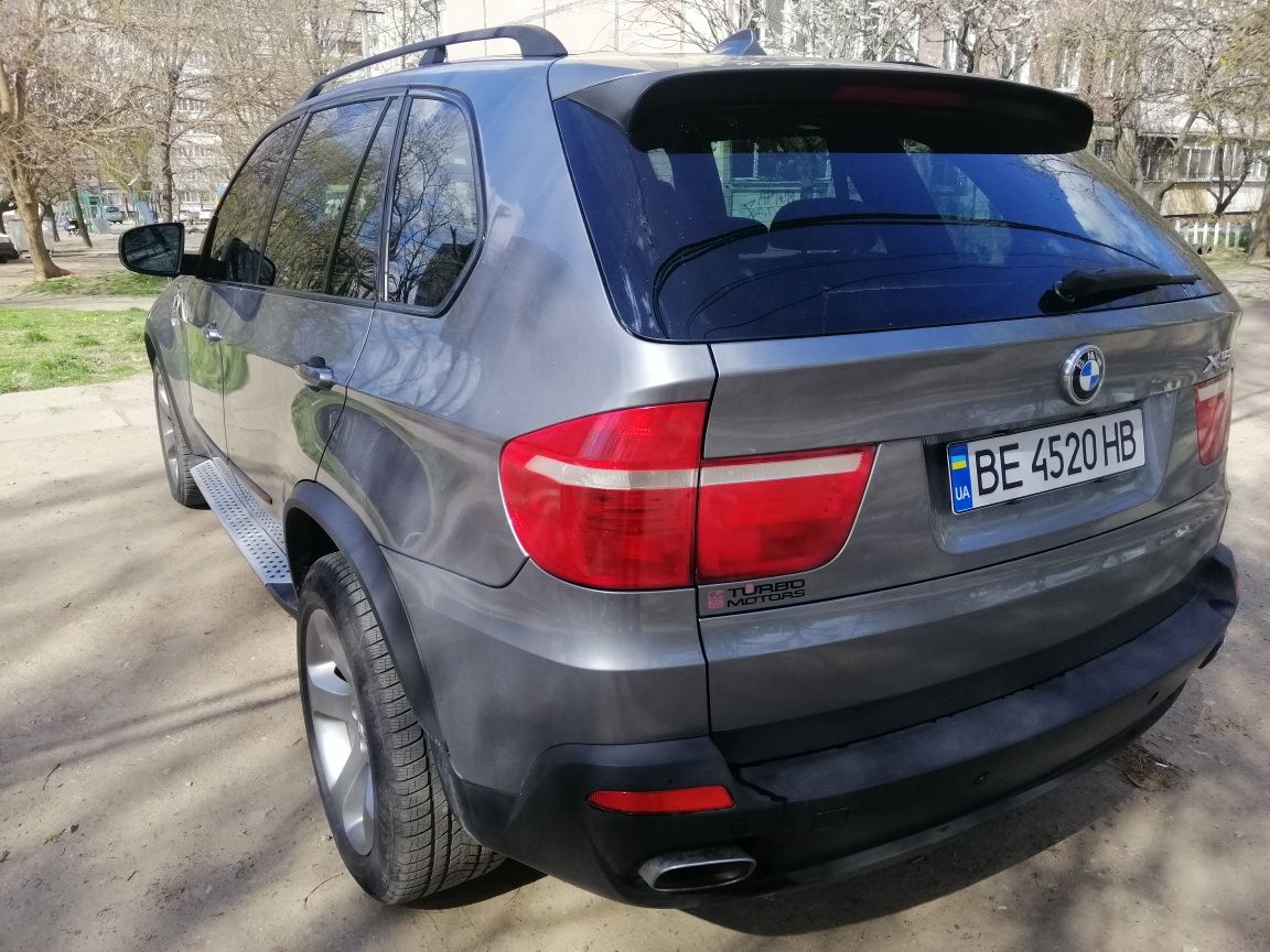 Продам BMW X5 E70