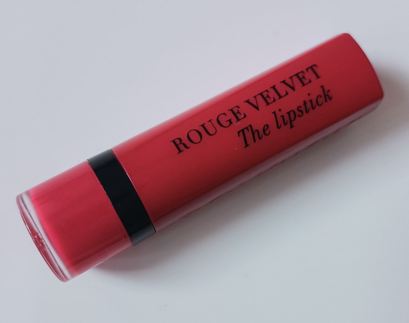 Pomadka Nowa Rouge Velvet the Lipstick