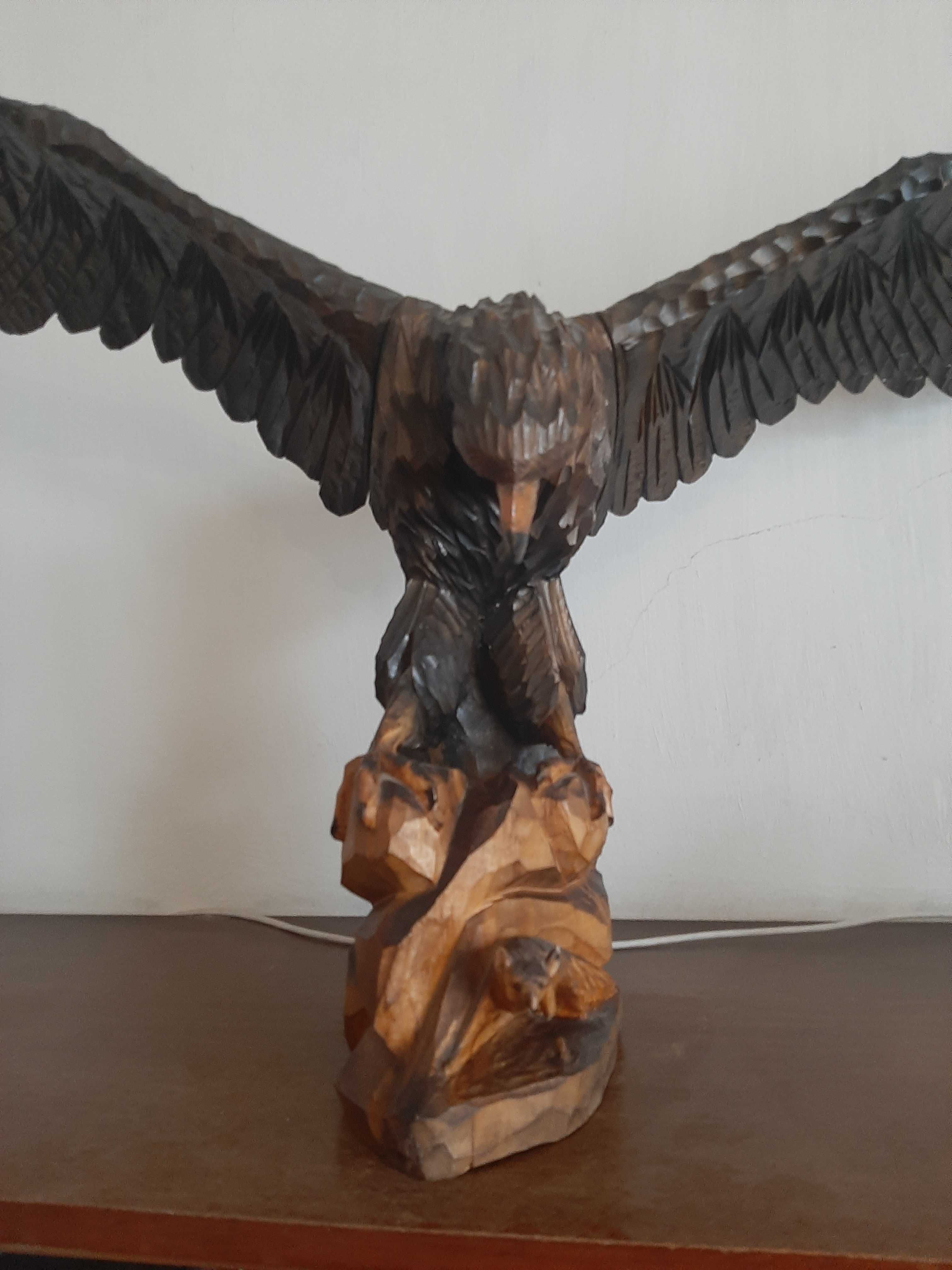 Продам дерев’яного орла ручної роботи