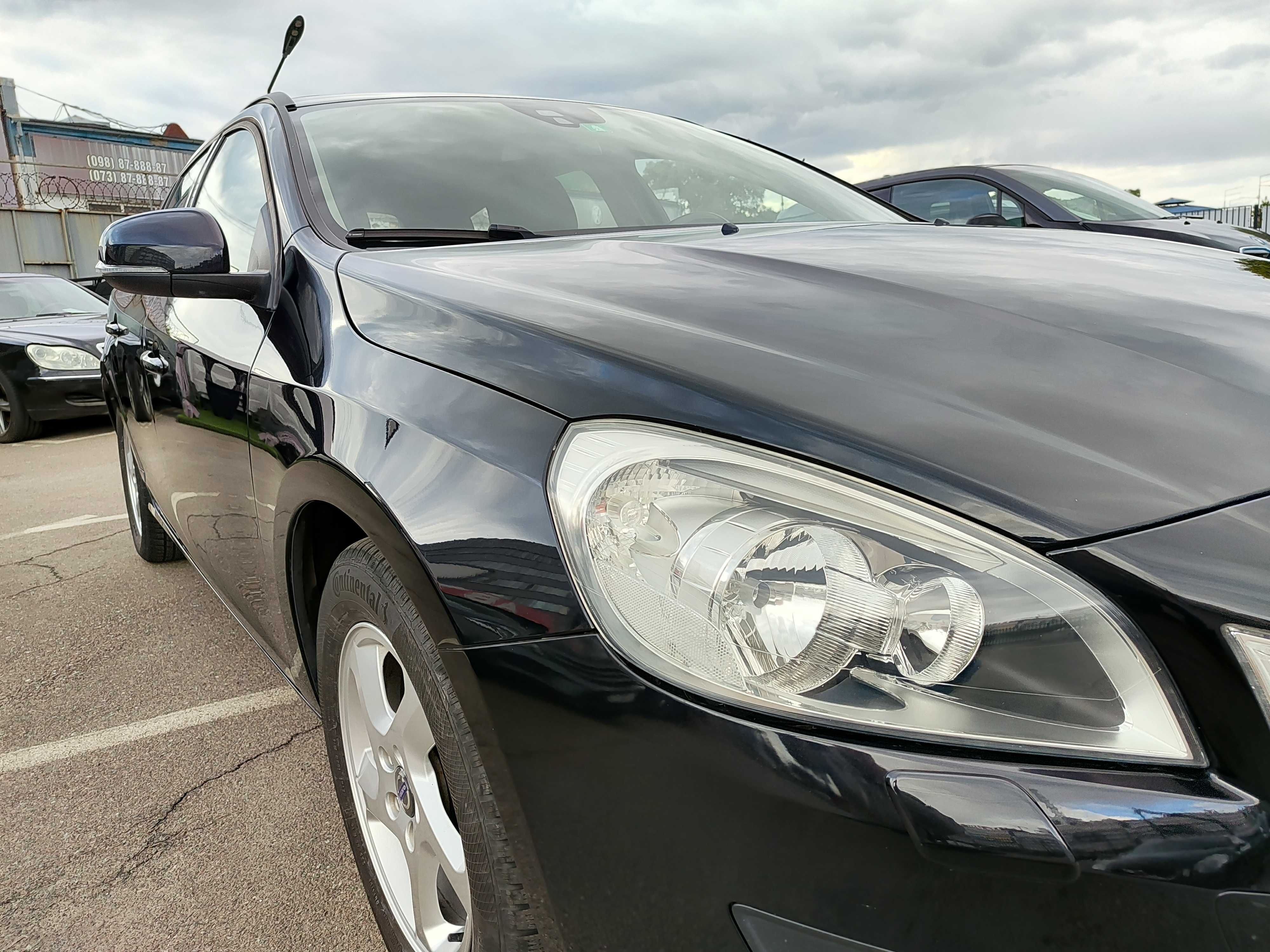 Volvo V60, 2011рік, 1,6л D2 дизель із Швейцарії ВІДЕО
