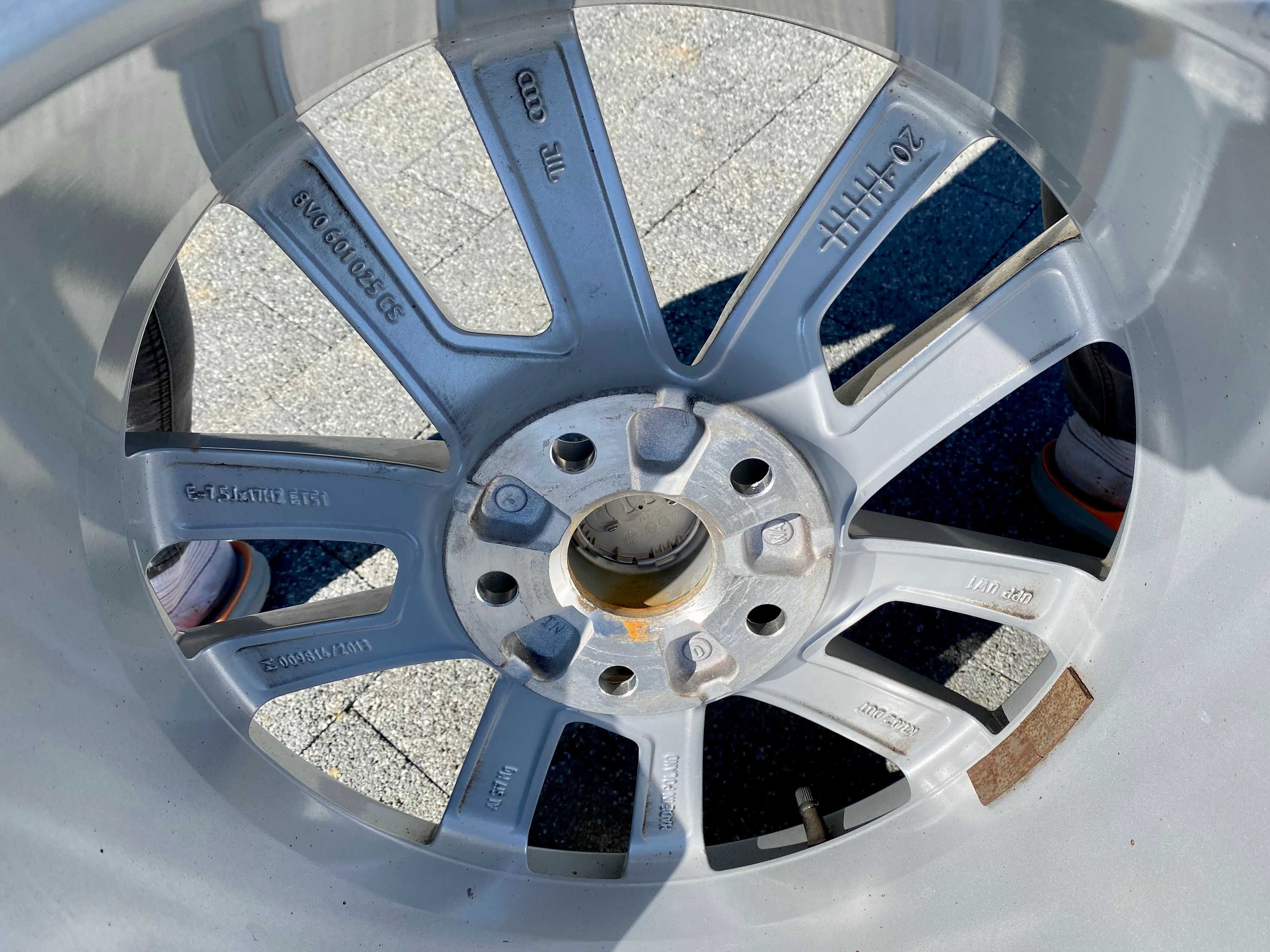 Alufelgi AUDI 5X112 17 7,5Jx17H ET 51 Oryginalne jak nowe plus opony