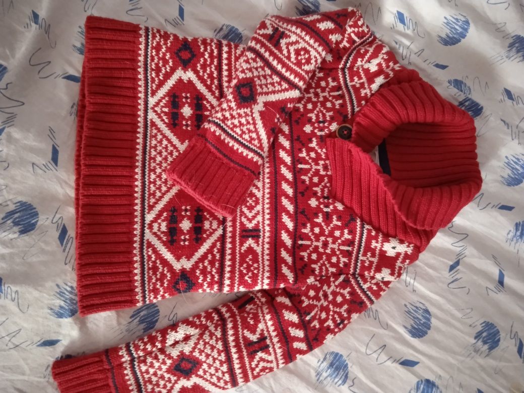 Sweterek chłopięcy świąteczny