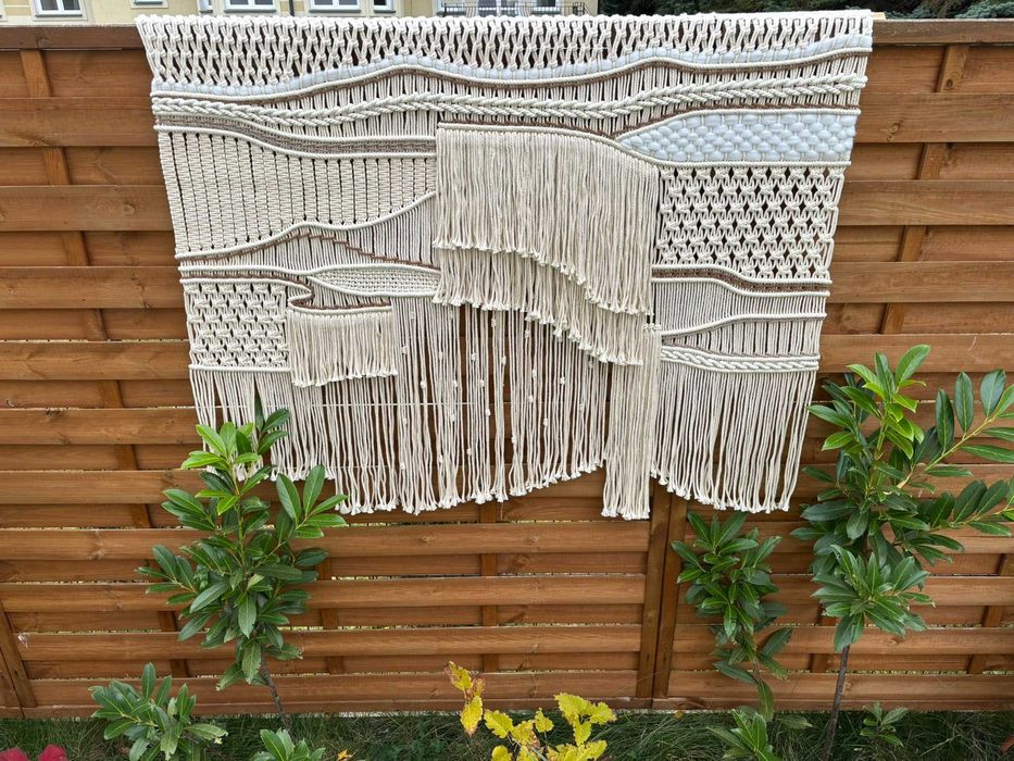 Duża ścienna makrama wykonana ręcznie