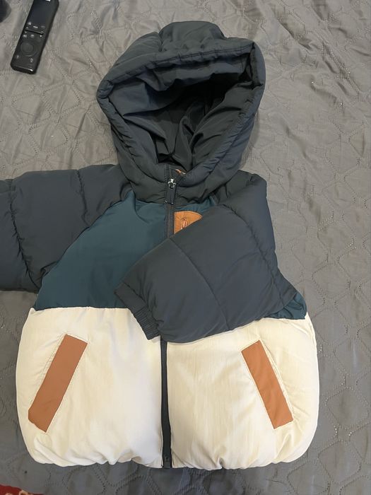 Зимова куртка zara 86 р