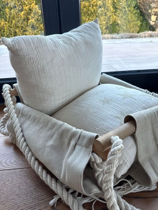 Huśtawka do sufitu dla dzieci gondola rożek kosz Mojżesza