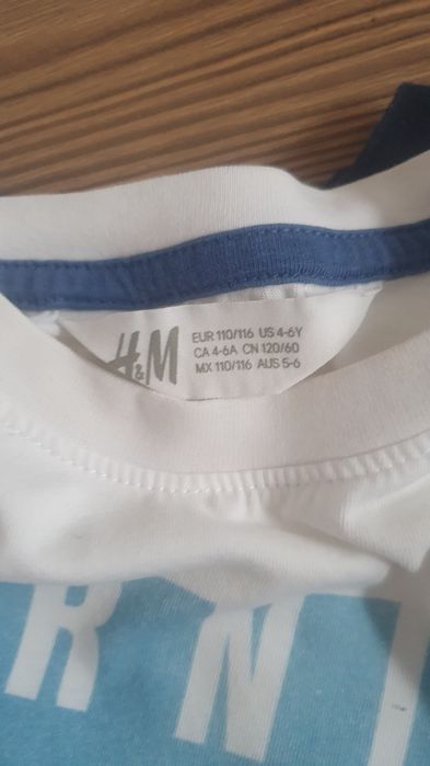 Bluzki 110-116 i skarpety