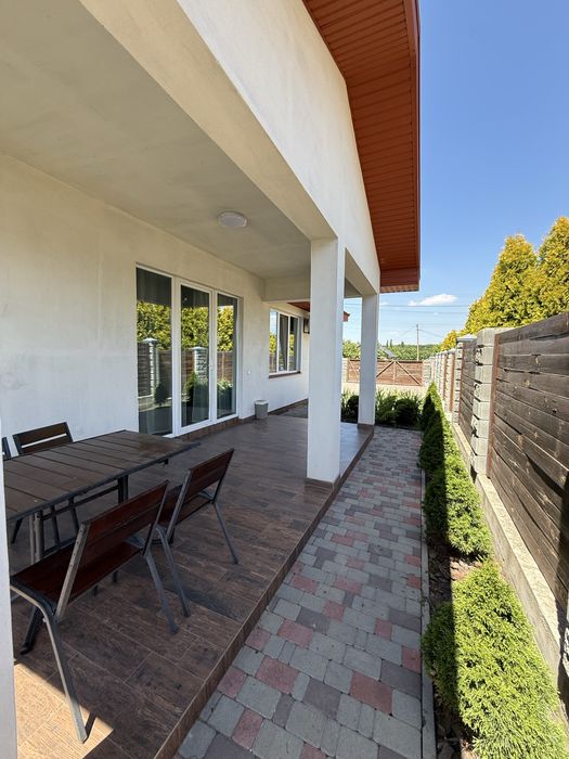 Довгострокова аренда затишного будинку - с.Братське