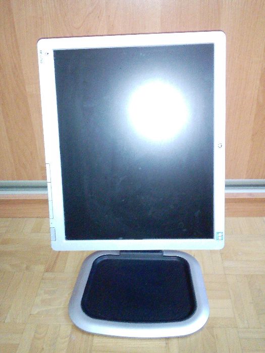Monitor HP L17550