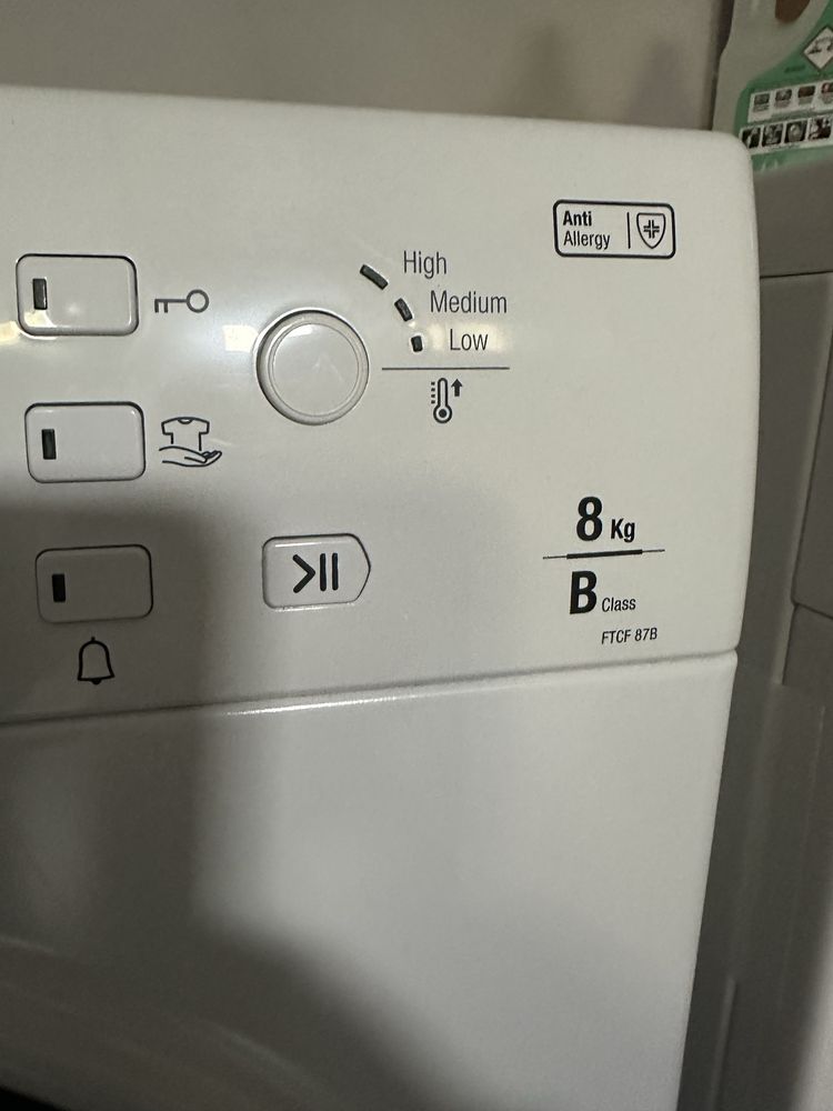 Maquina de secar hotpoint