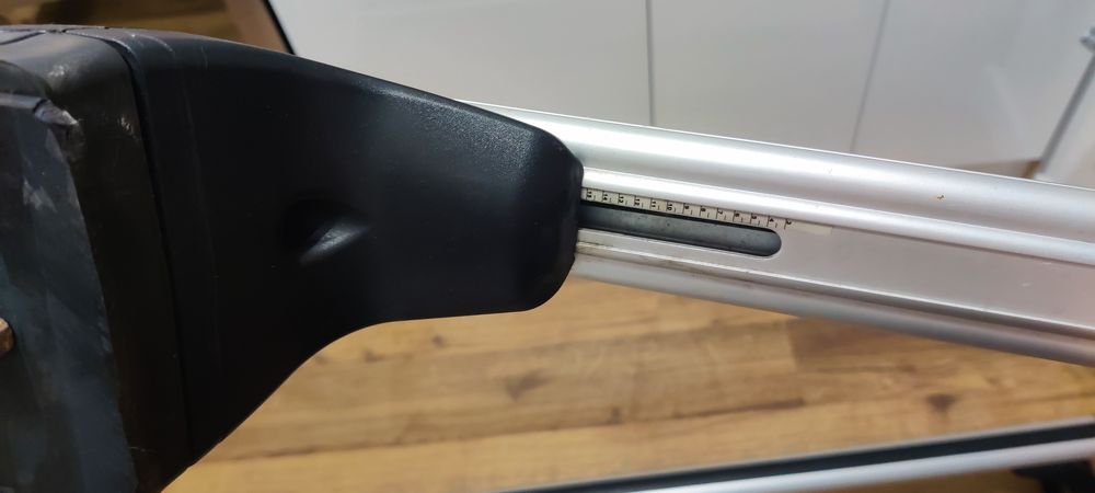 Sprzedam bagażnik dachowy Thule