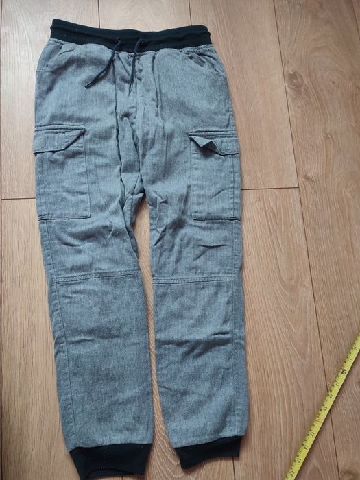 Spodnie chłopięce 146