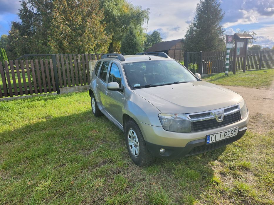 Dacia Duster  2011