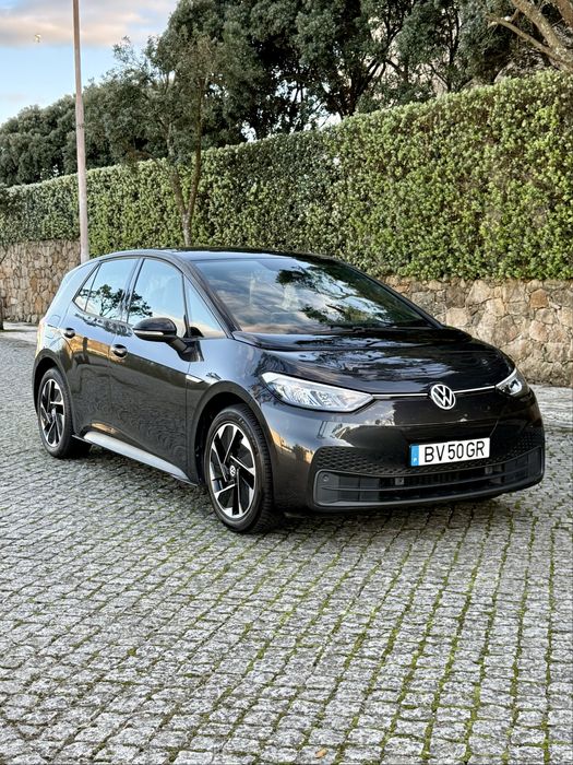 Volkswagen ID.3 Pro Life (Restyle 2022, c/ teste bateria)