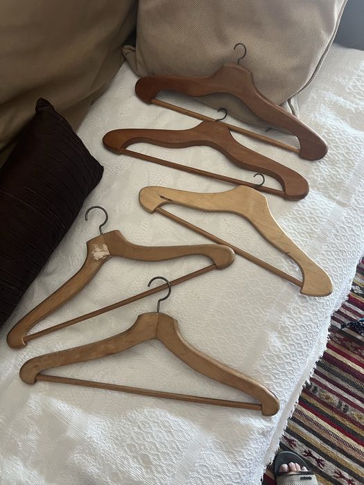 Cabides de madeira antigos