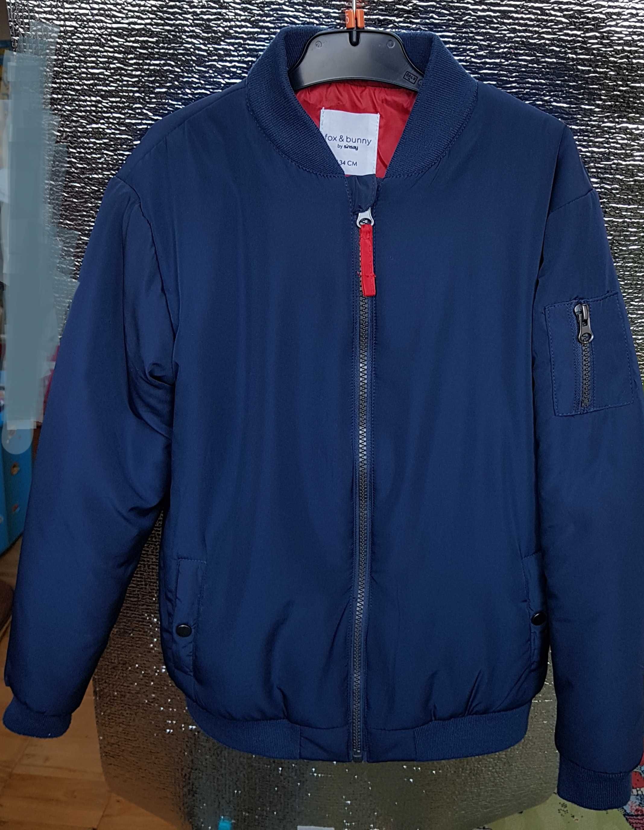 Куртка курточка легкая детская с утеплителем 134 см 8-9 лет