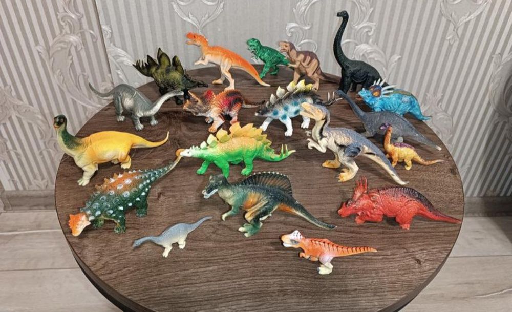 Колекція фігур динозаврів 23 шт.