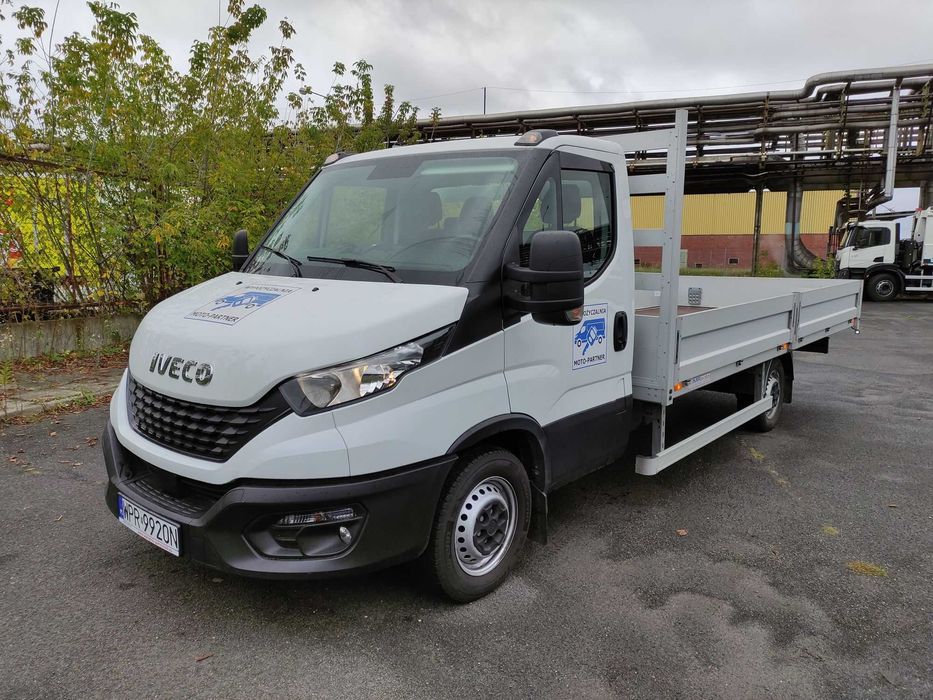 Wynajem skrzynia otwarta/dostawczy/paleciak Iveco Daily
